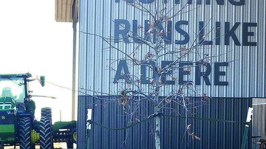 AI, SOFTWARE AND TRACTORS