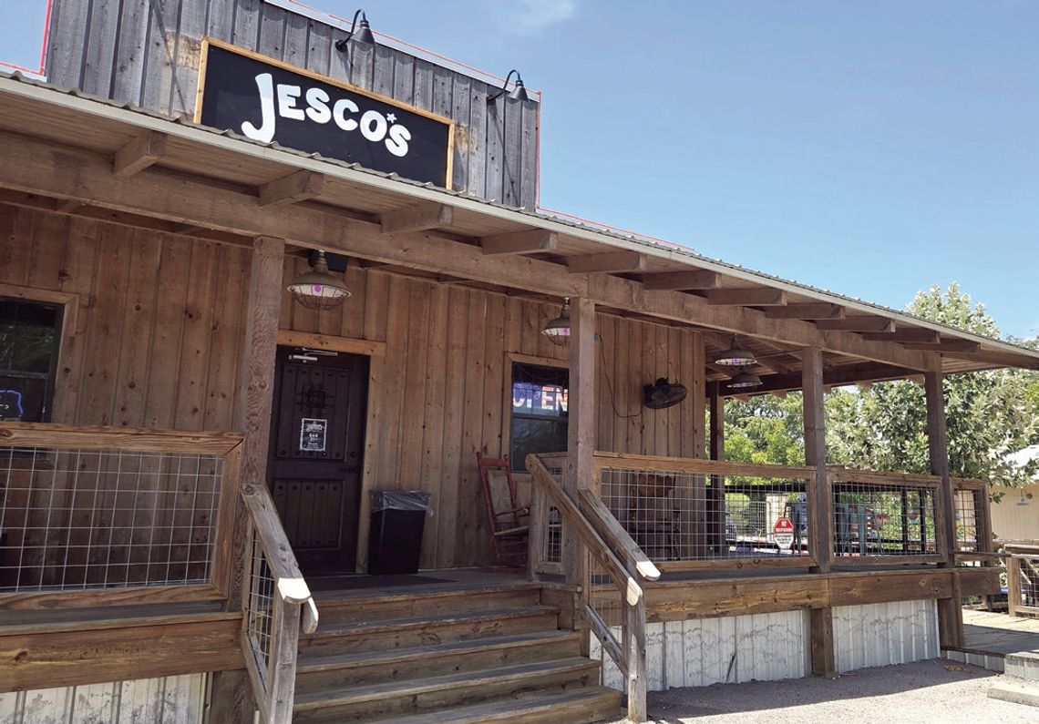 COLD DRINKS, COOL VIBES ON TAP COLD DRINKS, COOL VIBES ON TAP