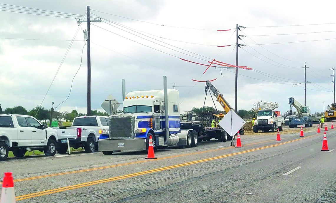 Concerns rise over utility company’s massive poles Concerns rise over utility company’s massive poles